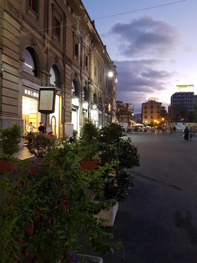 Apartamento Casa Moneka Politeama Palermo Exterior foto